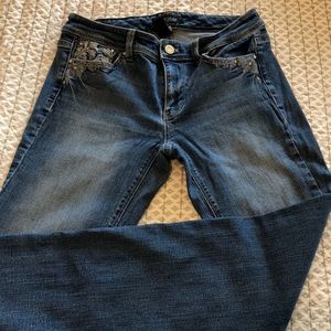 Like new White House Black Market Jeans
